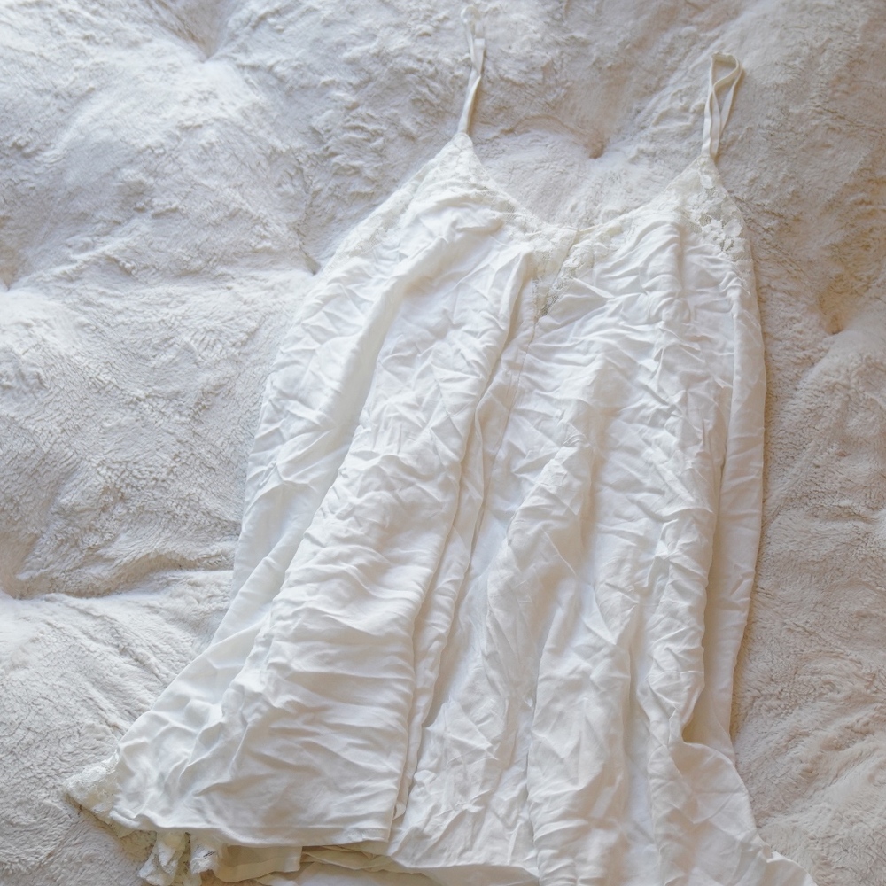 Tobi flowy dress